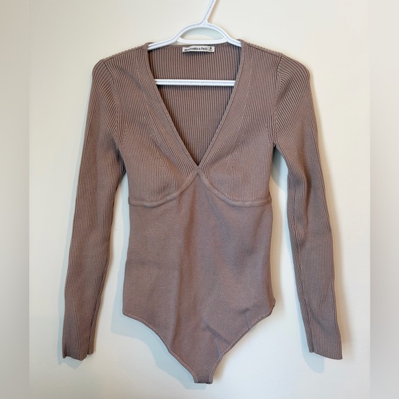 Abercrombie Tan Ribbed Bodysuit - Picture 3 of 6